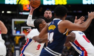 坎宁安22+11默里24+10&amp;amp;失扳平罚球 掘金憾负活塞